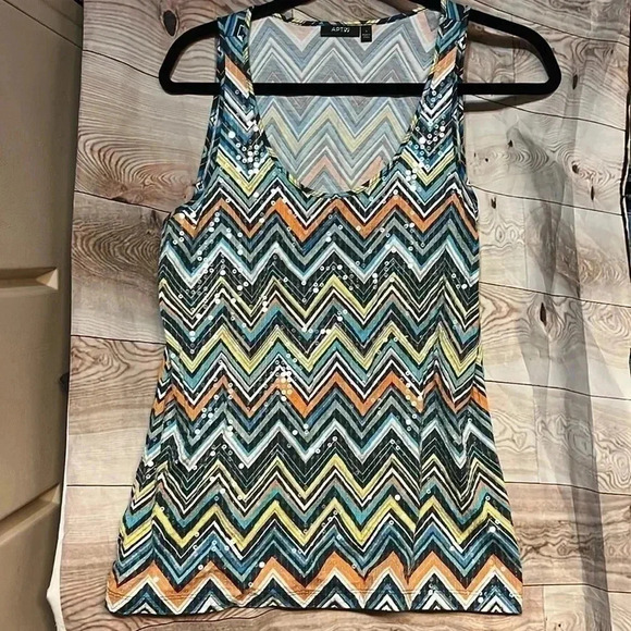 APT 9 woman’s tank size Large - Picture 1 of 5